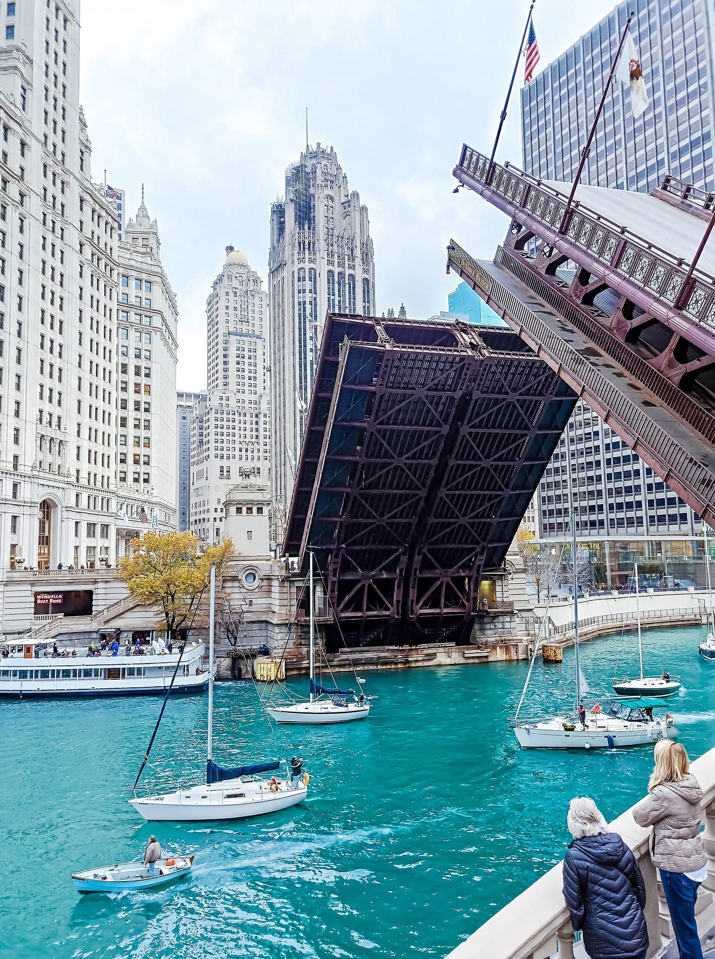 photo of state street draw bridge for homepage on chicago real estate lawyer page