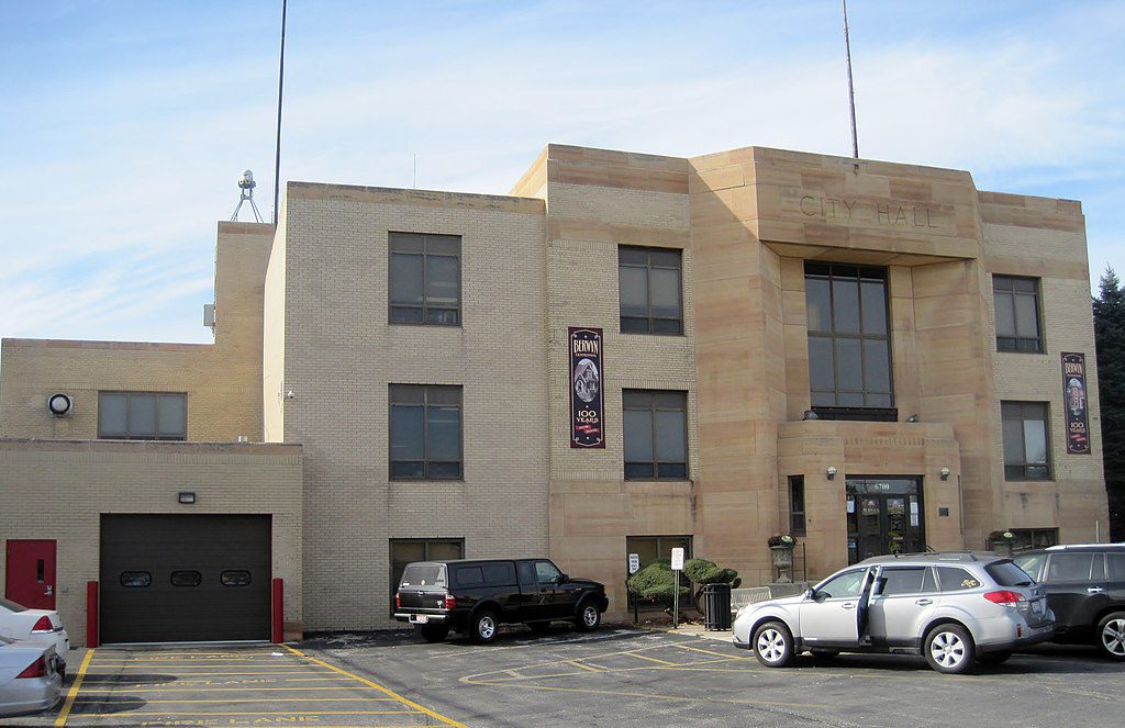 parking lot view of Berwyn City Hall in Berwyn, Illinois