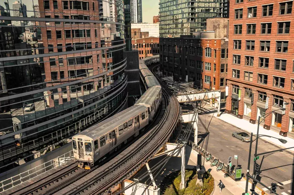 chicago downtown apartments with cta train for article on city regulation
