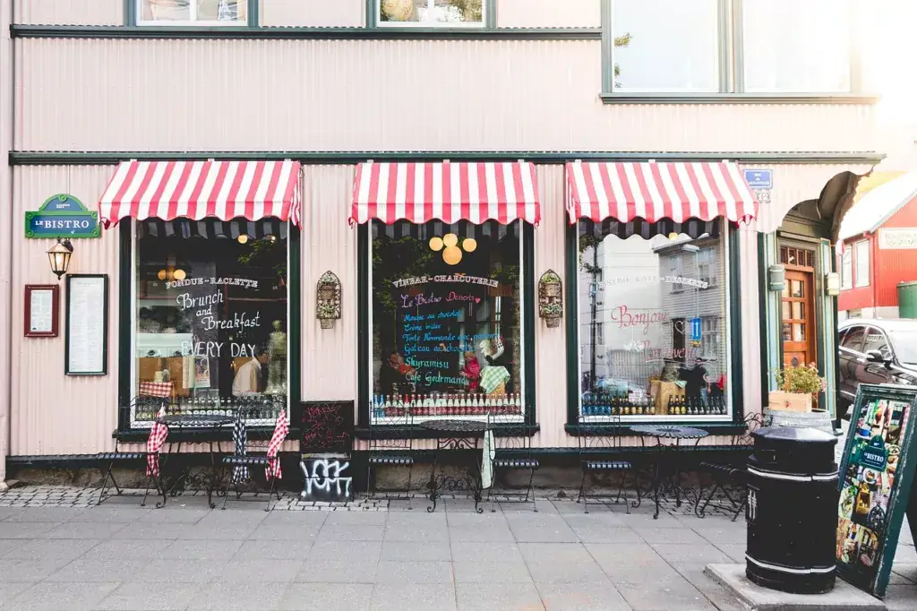 shop storefront bakery brunch place shopping center agreement